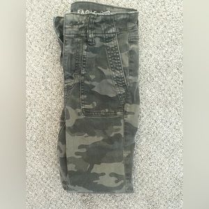 Camo cargo jeggings! Size 0